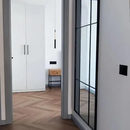 Lux Belmondo Apartament *