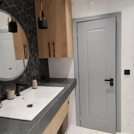 Lux Belmondo Apartament *